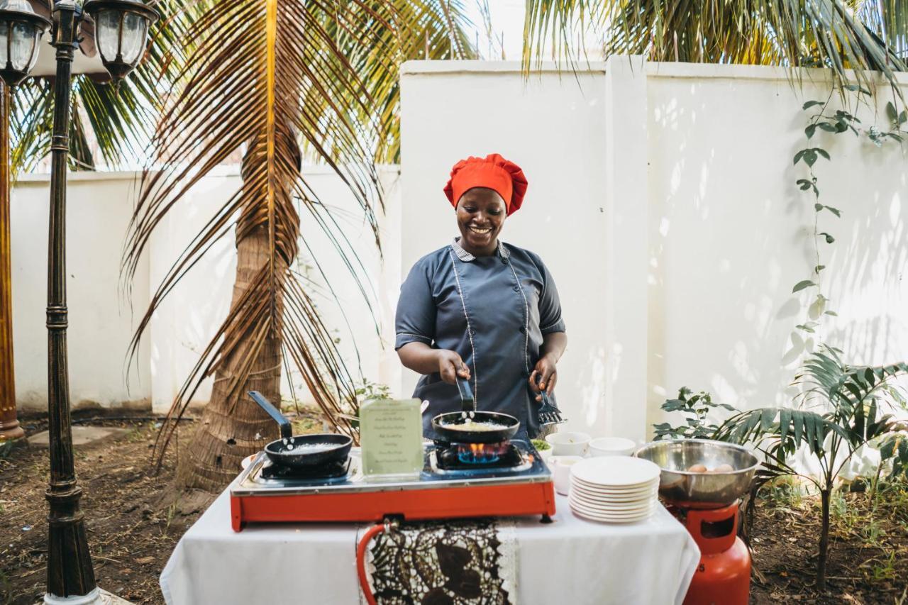 Antonio Garden Hotel Zanzibar Buitenkant foto