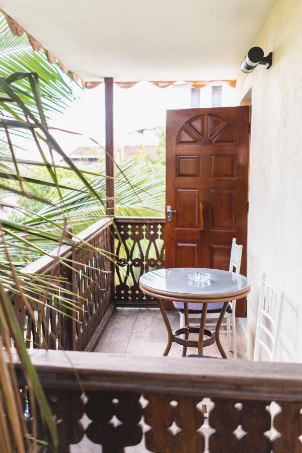 Antonio Garden Hotel Zanzibar Buitenkant foto