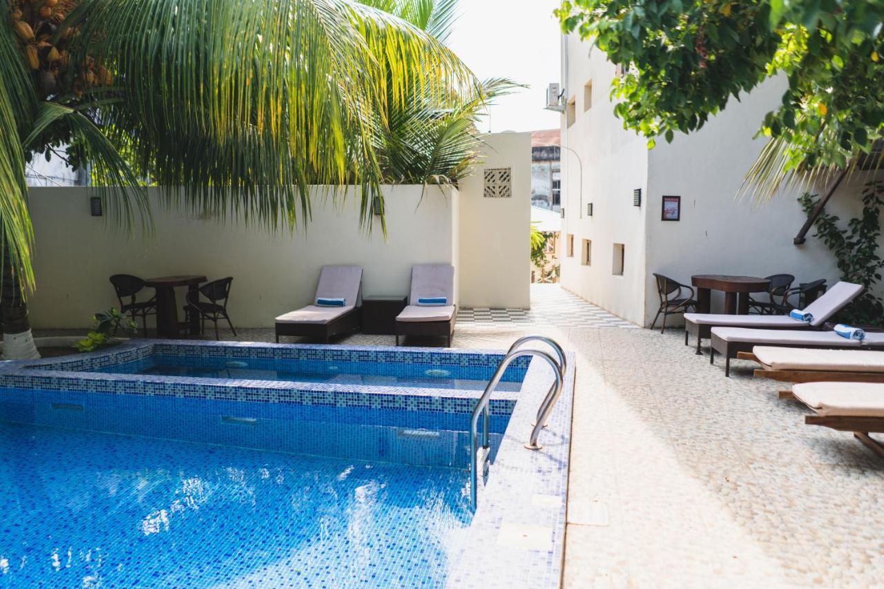Antonio Garden Hotel Zanzibar Buitenkant foto