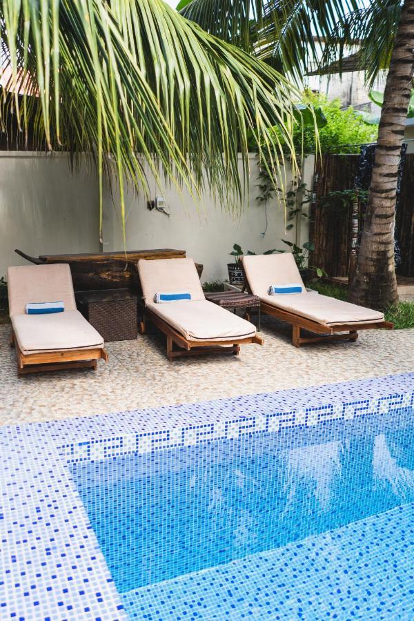 Antonio Garden Hotel Zanzibar Buitenkant foto