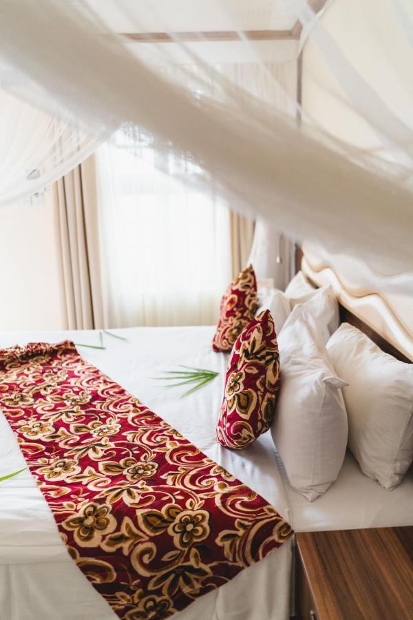Antonio Garden Hotel Zanzibar Buitenkant foto