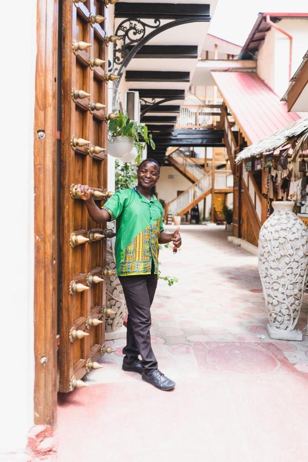 Antonio Garden Hotel Zanzibar Buitenkant foto