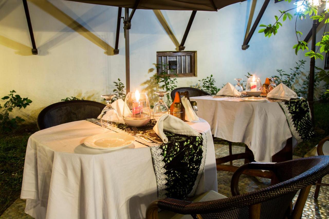 Antonio Garden Hotel Zanzibar Buitenkant foto